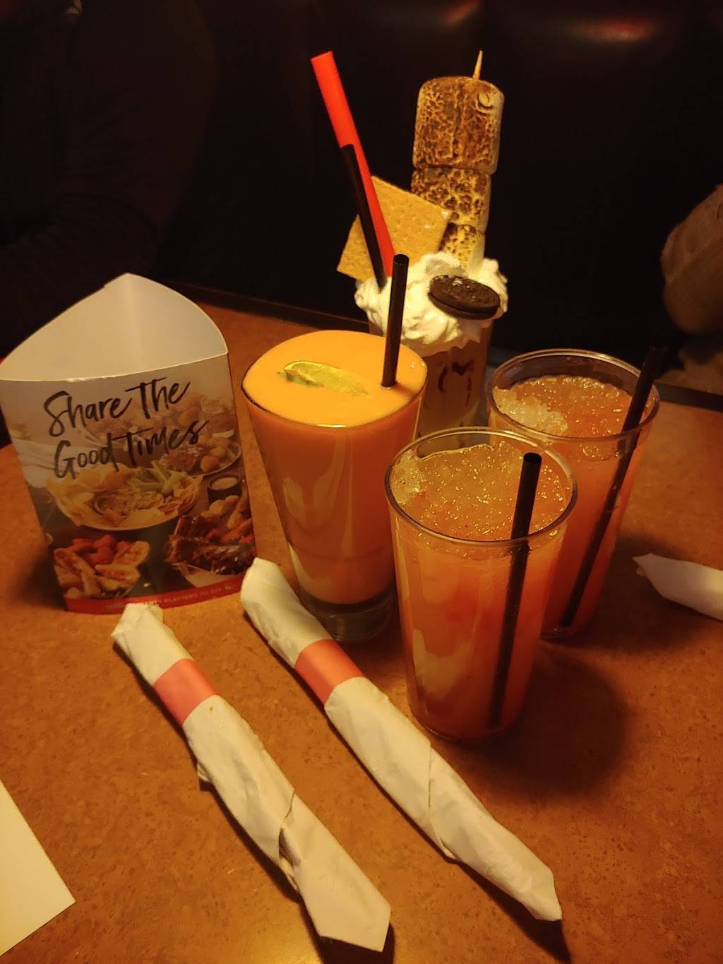 TGI Fridays | restaurant | 1695 E Golf Rd, Schaumburg, IL 60173, USA | 8479690126 OR +1 847-969-0126