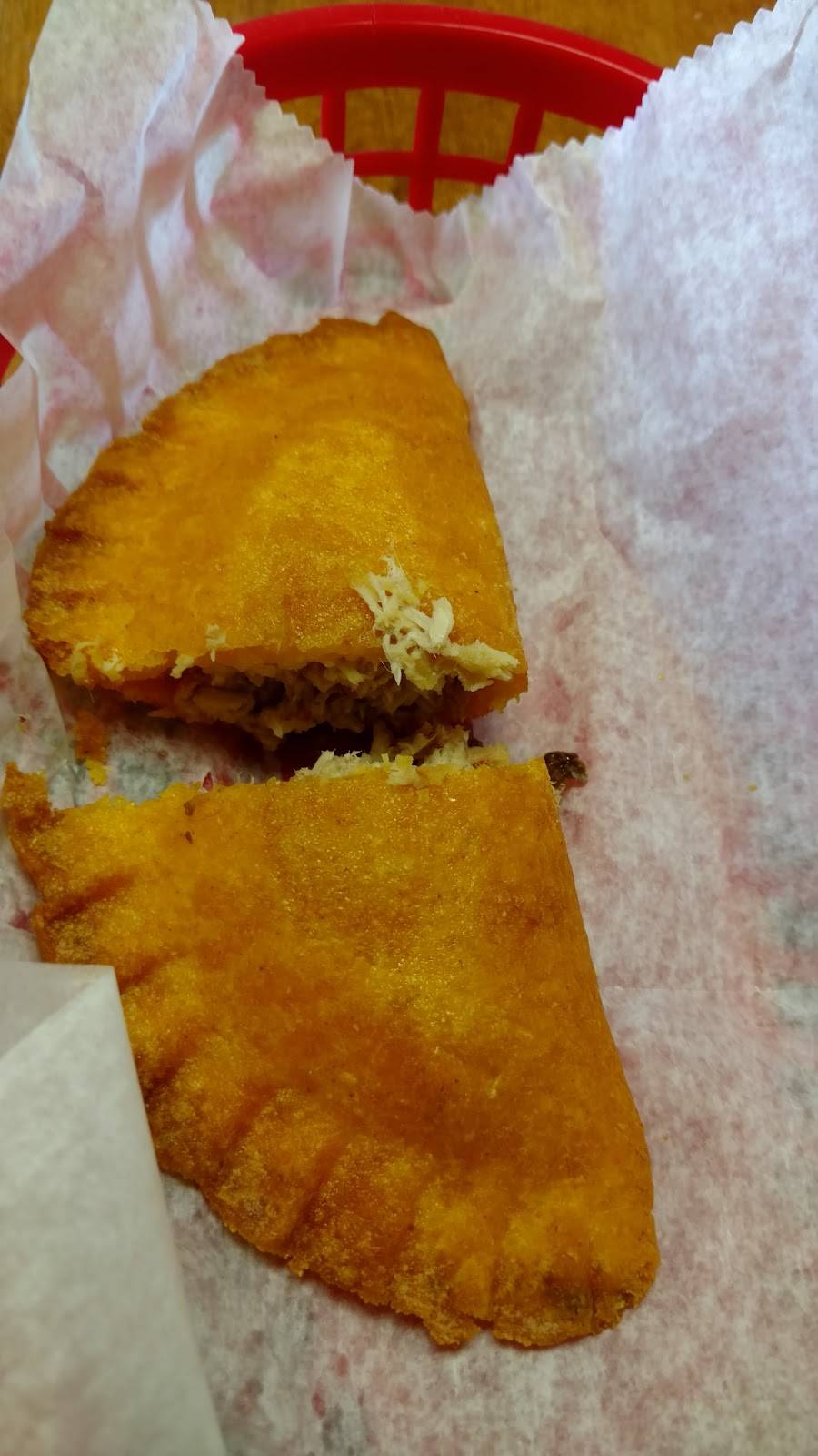 Empanada King | restaurant | 4835 Eau Gallie Blvd, Melbourne, FL 32934, USA | 5613858404 OR +1 561-385-8404