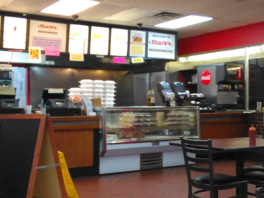 Sharks Fish & Chicken | restaurant | 1226 Veterans Pkwy, Columbus, GA 31901, USA | 7063224395 OR +1 706-322-4395