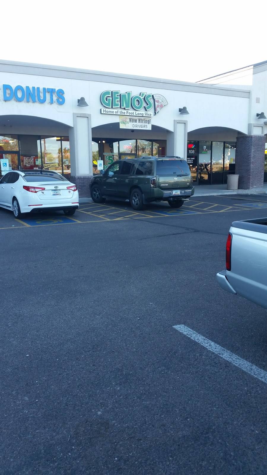 Genos Giant Slice #5 | restaurant | 1152 N Power Rd #107, Mesa, AZ 85205, USA | 4806540101 OR +1 480-654-0101