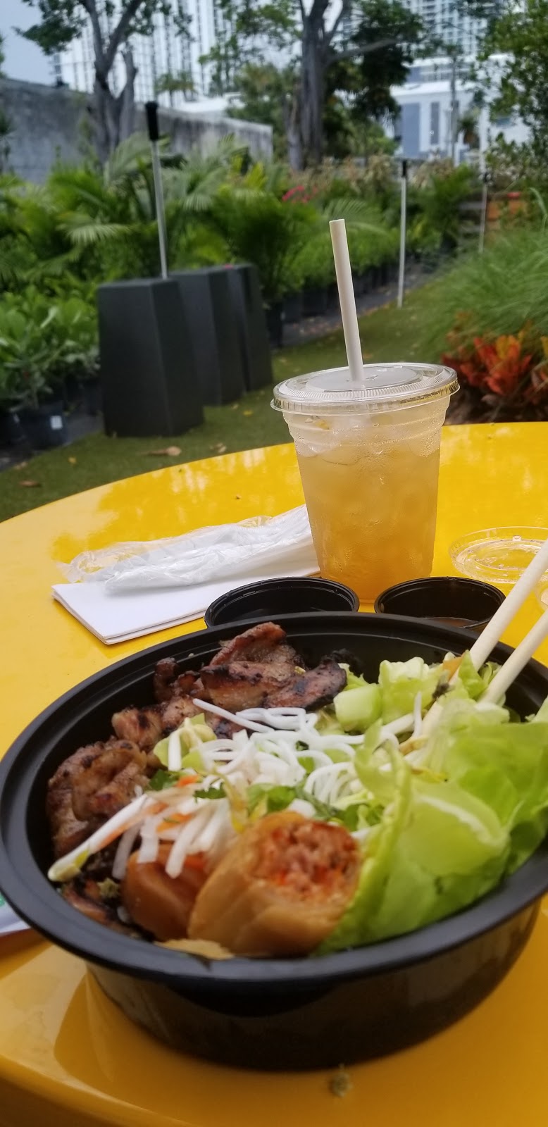 Em Oi - Flavors of Vietnam | restaurant | 189 NE 26th St, Miami, FL 33137, USA | 7864740784 OR +1 786-474-0784