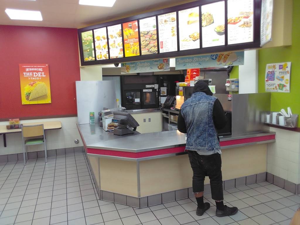 Del Taco | meal takeaway | 23573 Sunnymead Ranch Pkwy, Moreno Valley, CA 92557, USA | 9514852174 OR +1 951-485-2174