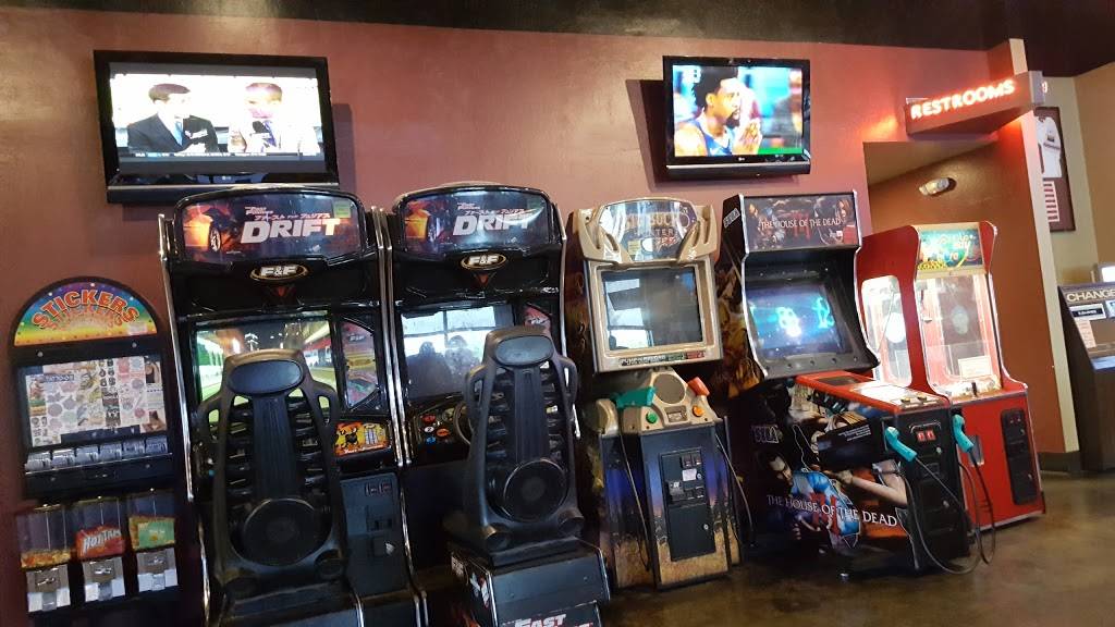 Bullys Sports Bar & Grill | restaurant | 3530 N Carson St, Carson City, NV 89706, USA | 7758842309 OR +1 775-884-2309