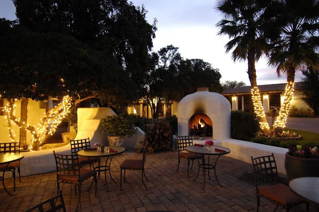 Stables Ranch Grille | restaurant | 65 Avenida de Otero, Tubac, AZ 85646, USA | 5203982678 OR +1 520-398-2678