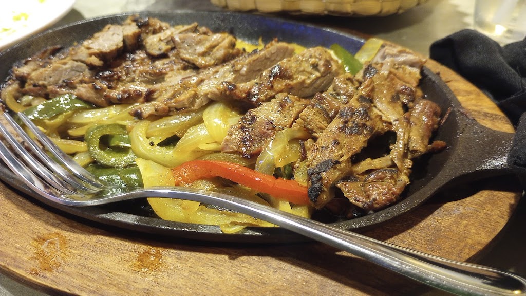 La Grand Cantina | restaurant | 200 SW C Ave #9, Lawton, OK 73501, USA | 5806992081 OR +1 580-699-2081