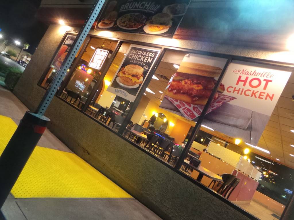 Jack in the Box | restaurant | 2970 E Desert Inn Rd, Las Vegas, NV 89121, USA | 7027331421 OR +1 702-733-1421