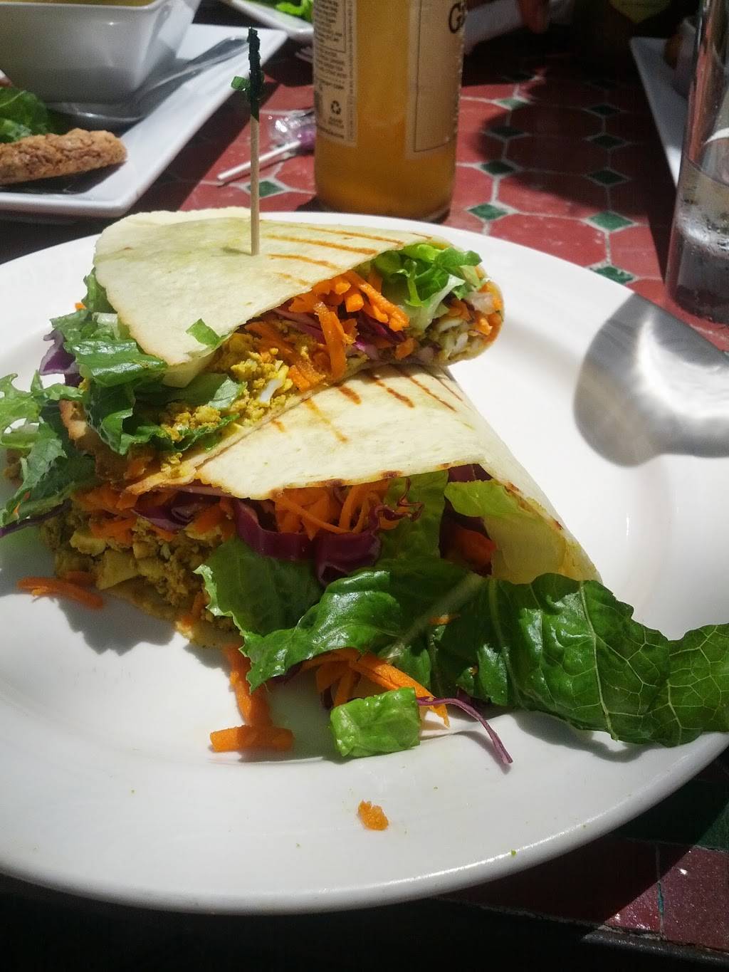 Mickeys Cafe & Organics | restaurant | 318 Central Ave, St. Petersburg, FL 33701, USA | 7278519832 OR +1 727-851-9832