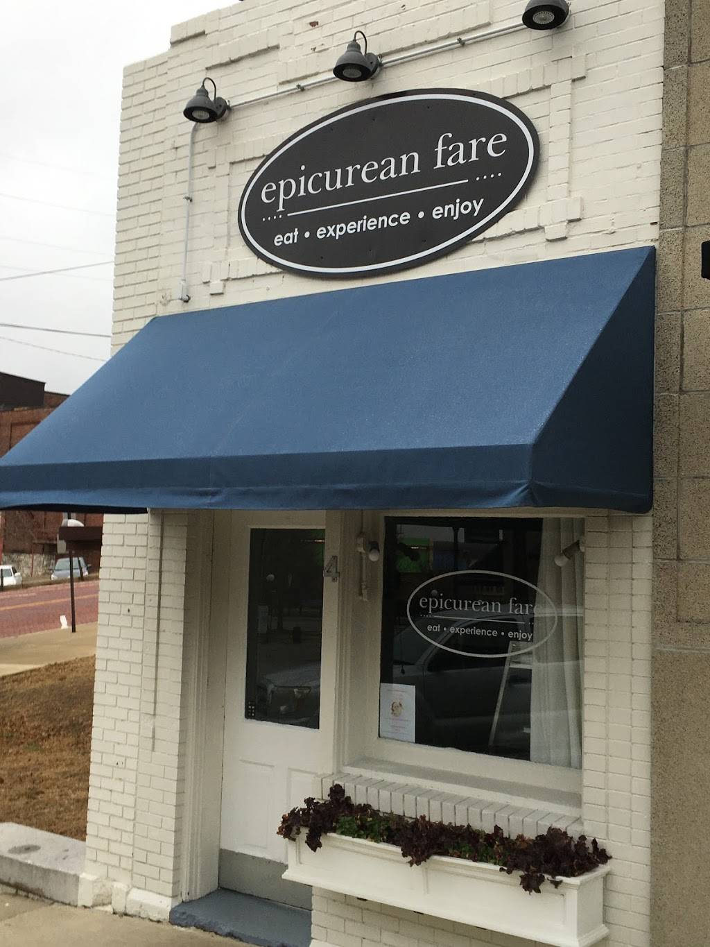 Epicurean Fare LLC | restaurant | 4 E Broadway, Alton, IL 62002, USA | 6184339989 OR +1 618-433-9989