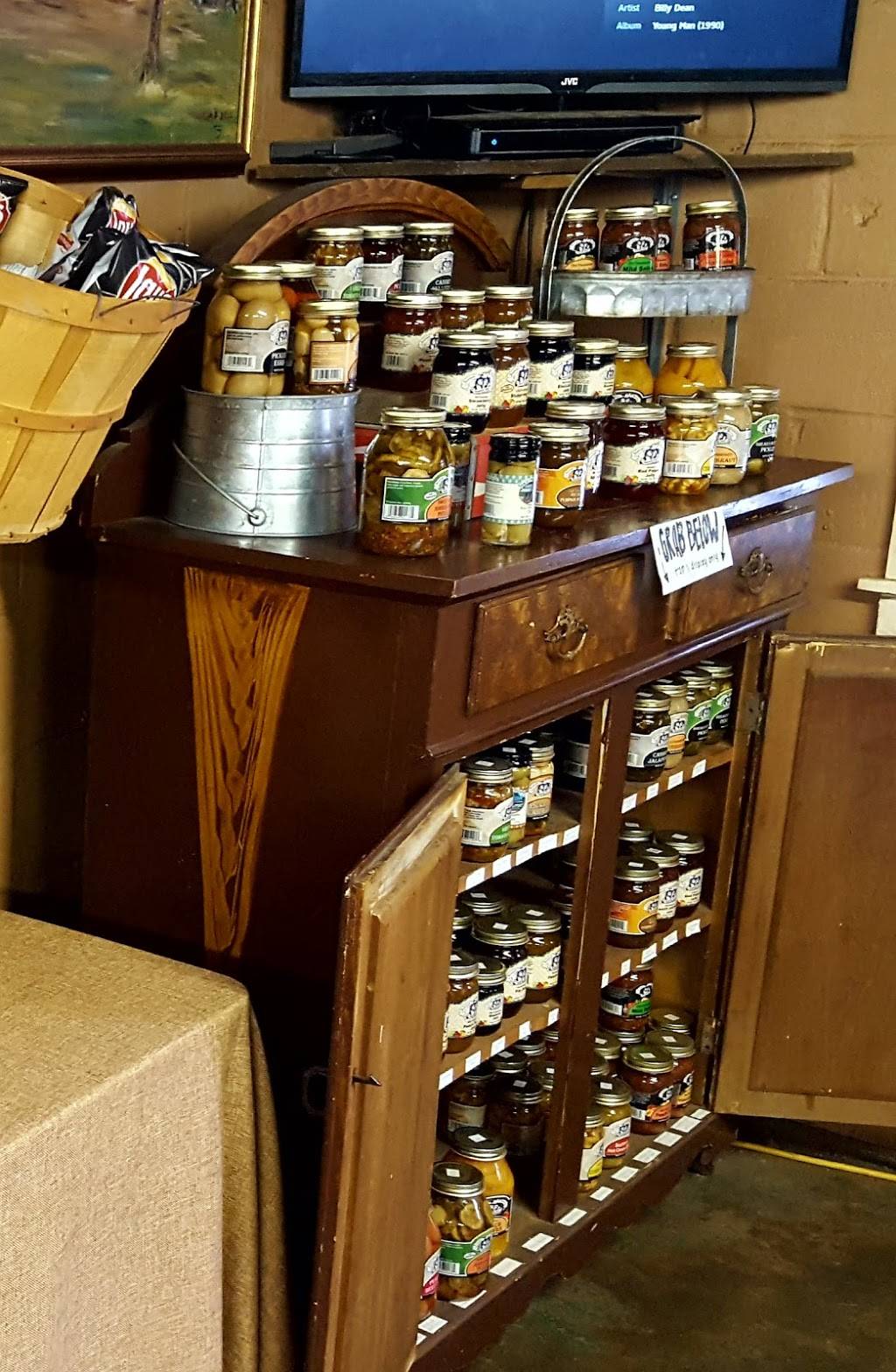 Hot Thomas Barbeque | restaurant | 3753 Greensboro Hwy, Watkinsville, GA 30677, USA | 7067696550 OR +1 706-769-6550