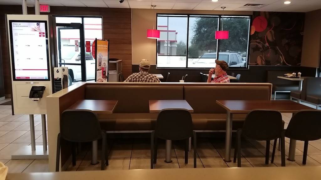 McDonalds | cafe | 5225 S Palo Verde Rd, Tucson, AZ 85706, USA | 5207411634 OR +1 520-741-1634