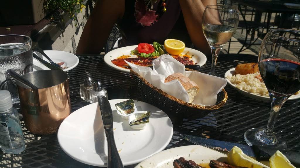 Barba Yianni | restaurant | 4761 N Lincoln Ave, Chicago, IL 60625, USA | 7738786400 OR +1 773-878-6400