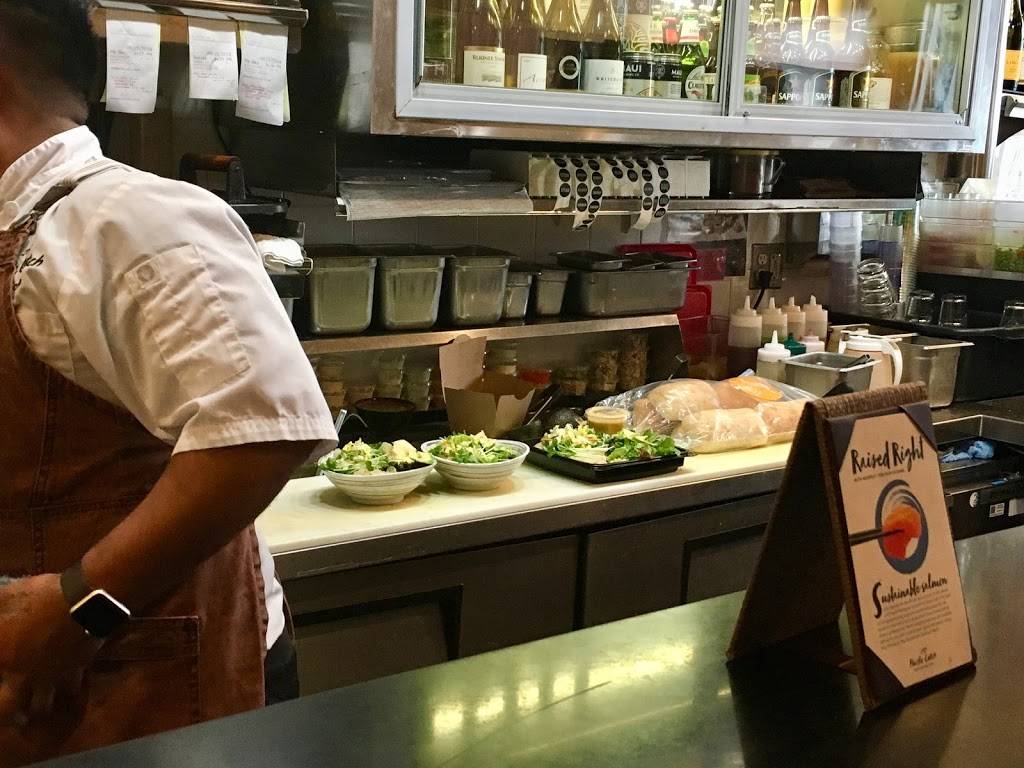 Pacific Catch | restaurant | 2027 Chestnut St, San Francisco, CA 94132, USA | 4154401950 OR +1 415-440-1950