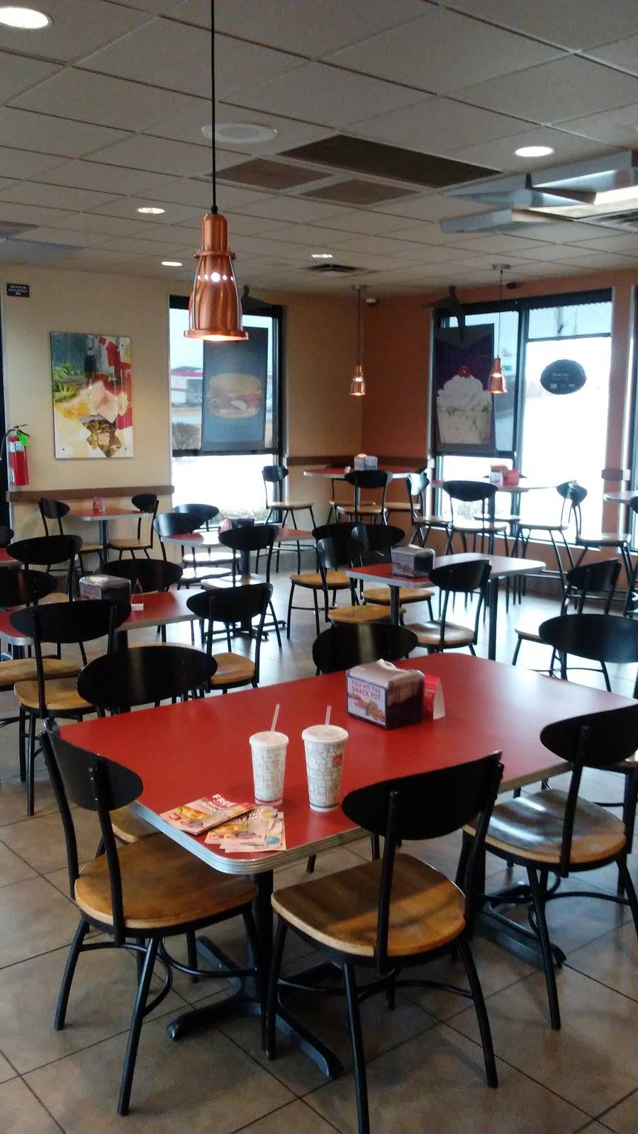 Jack in the Box | restaurant | 899 Veterans Blvd, Festus, MO 63028, USA | 6369315561 OR +1 636-931-5561