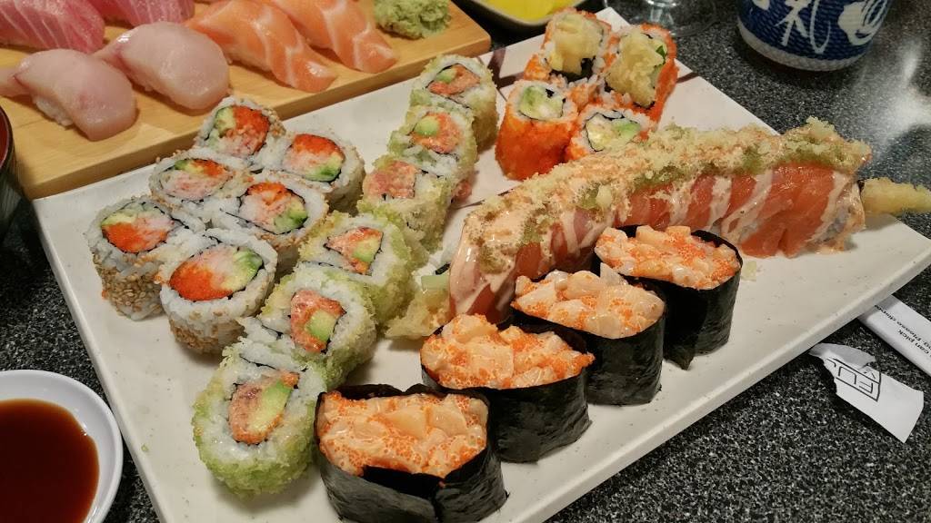 Fujiyama Japanese Restaurant | restaurant | 3057 Dundee Rd, Northbrook, IL 60062, USA | 8477141319 OR +1 847-714-1319