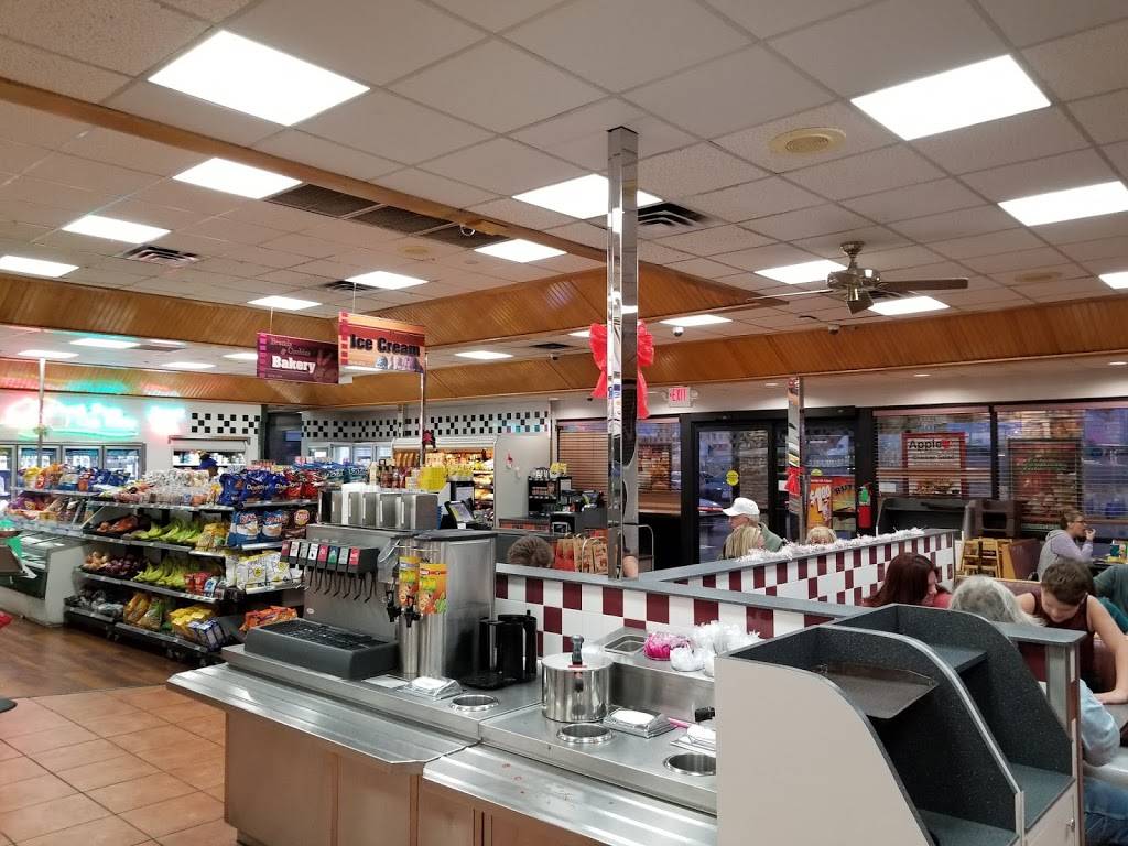 Braums Ice Cream & Burger Restaurant | restaurant | 1235 N Interstate Dr, Norman, OK 73072, USA | 4053647806 OR +1 405-364-7806