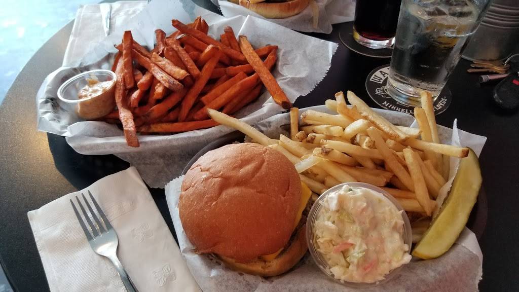 Cardinal Restaurant and Bar | restaurant | 2920 E 38th St, Minneapolis, MN 55406, USA | 6127245837 OR +1 612-724-5837