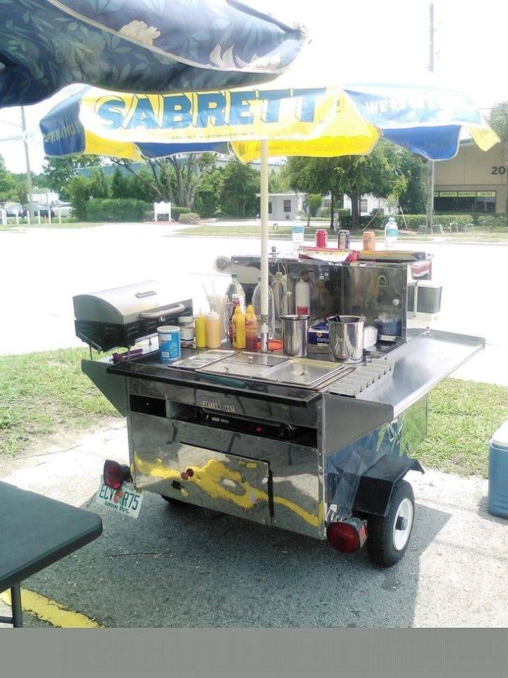 BORI DOG | meal takeaway | 208 N Golden Glenn Ct, Orlando, FL 32807, USA | 3529889933 OR +1 352-988-9933