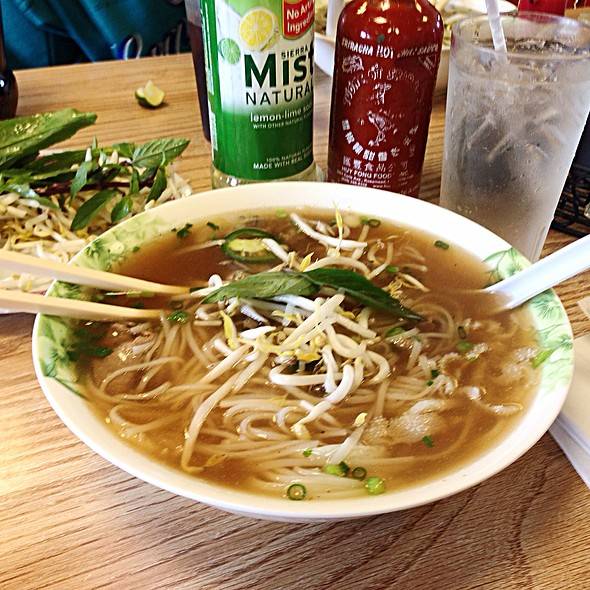 Saigon Fast Food | restaurant | 1011 N Pleasantburg Dr, Greenville, SC 29607, USA | 8642353472 OR +1 864-235-3472