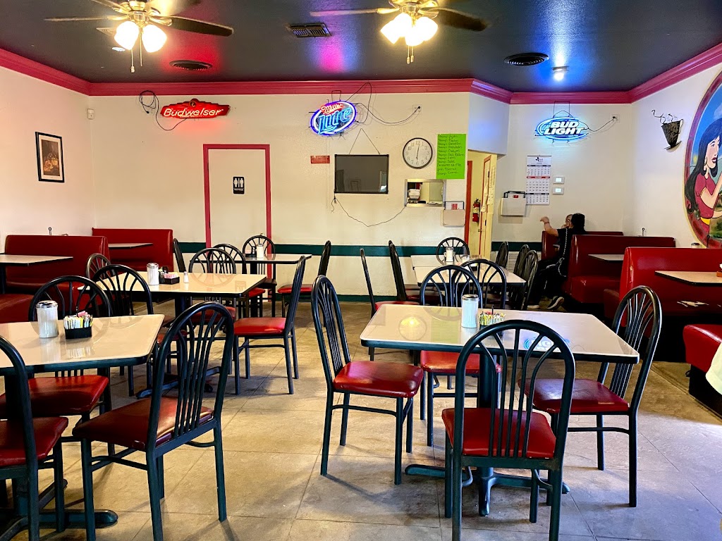 Hidalgos Restaurant | restaurant | 2020 S Bryant Blvd, San Angelo, TX 76903, USA | 3256583977 OR +1 325-658-3977