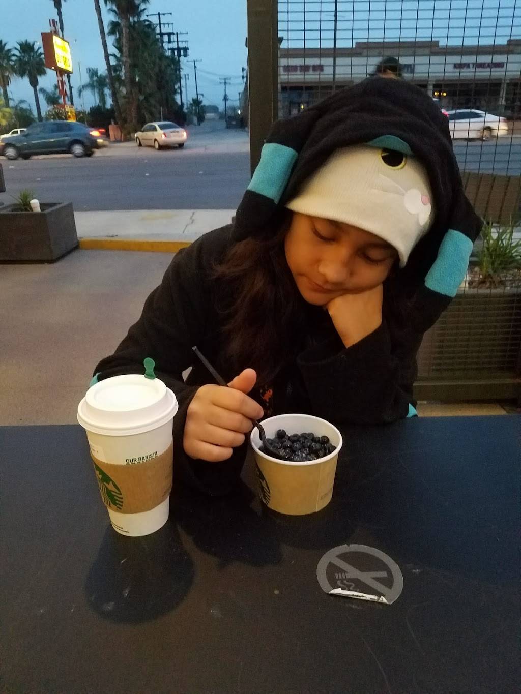 Starbucks | cafe | 214 W Rte 66, Glendora, CA 91740, USA | 6262016284 OR +1 626-201-6284