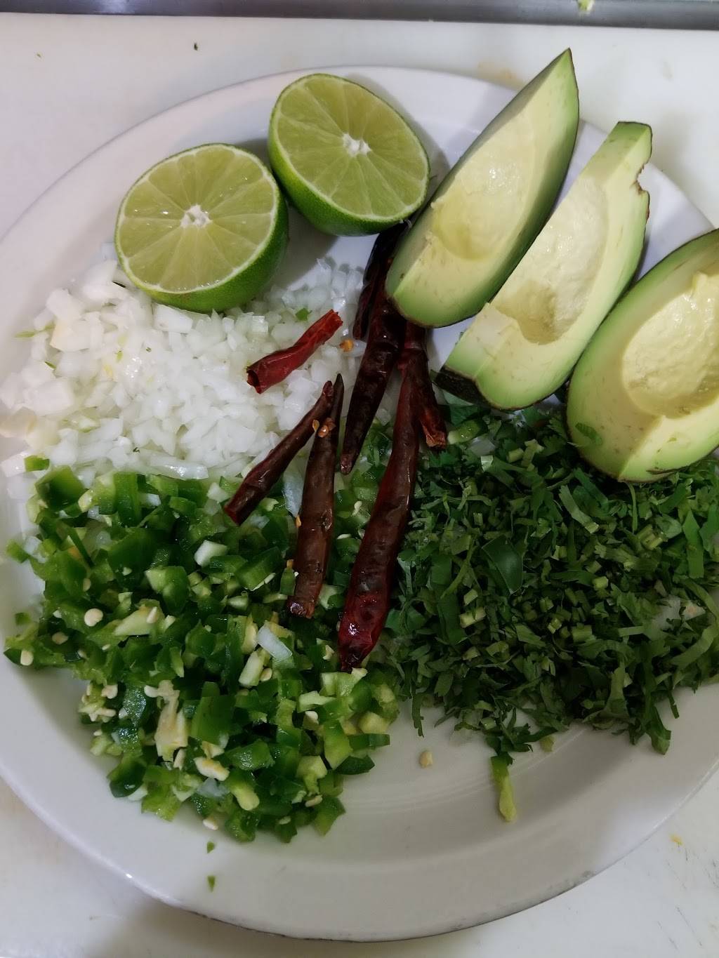 Restaurant y Taqueria Guerrero | restaurant | 1922 W 47th St, Chicago, IL 60609, USA | 7739927416 OR +1 773-992-7416