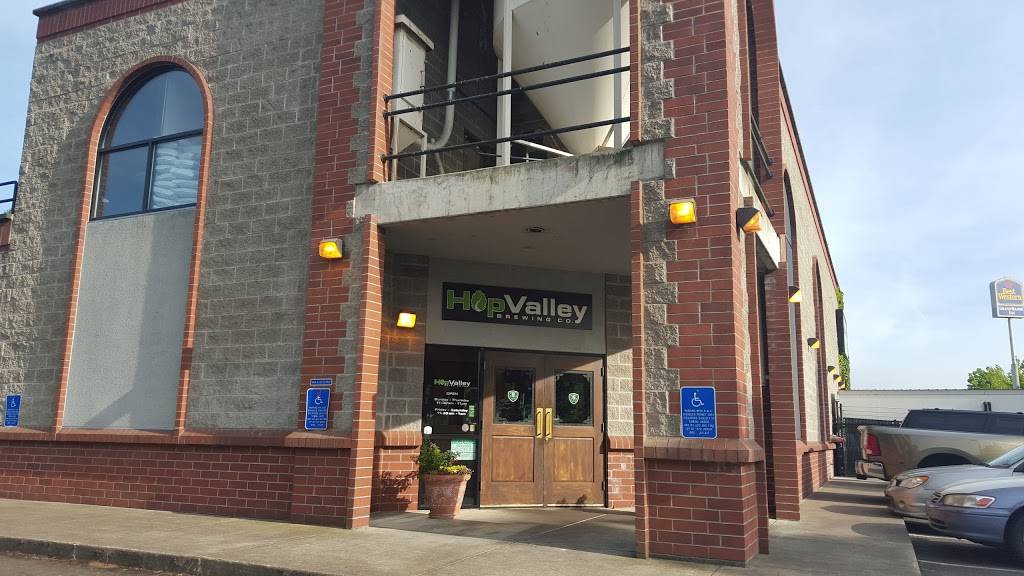 Hop Valley Brewing Company | restaurant | 980 Kruse Way, Springfield, OR 97477, USA | 5417443330 OR +1 541-744-3330