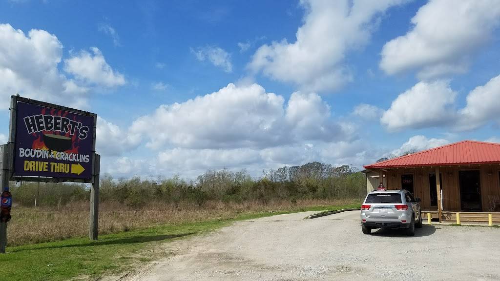 Heberts Boudin & Cracklins | restaurant | 2926 Grand Point Hwy, Breaux Bridge, LA 70517, USA | 3376678827 OR +1 337-667-8827