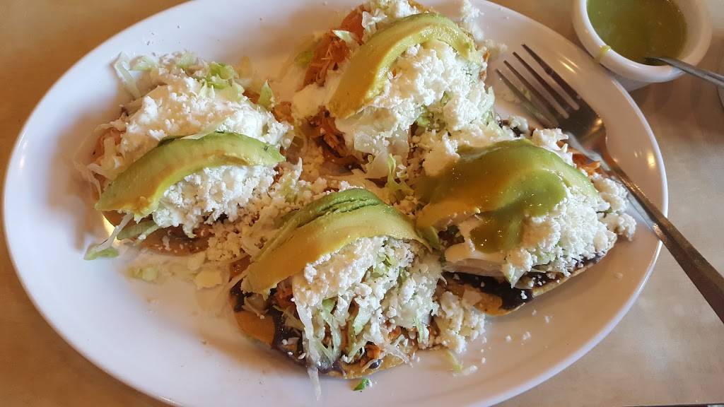 El Tiz El Tizoncito Oak Cliff | restaurant | 3404 W Illinois Ave, Dallas, TX 75211, USA | 2143300839 OR +1 214-330-0839