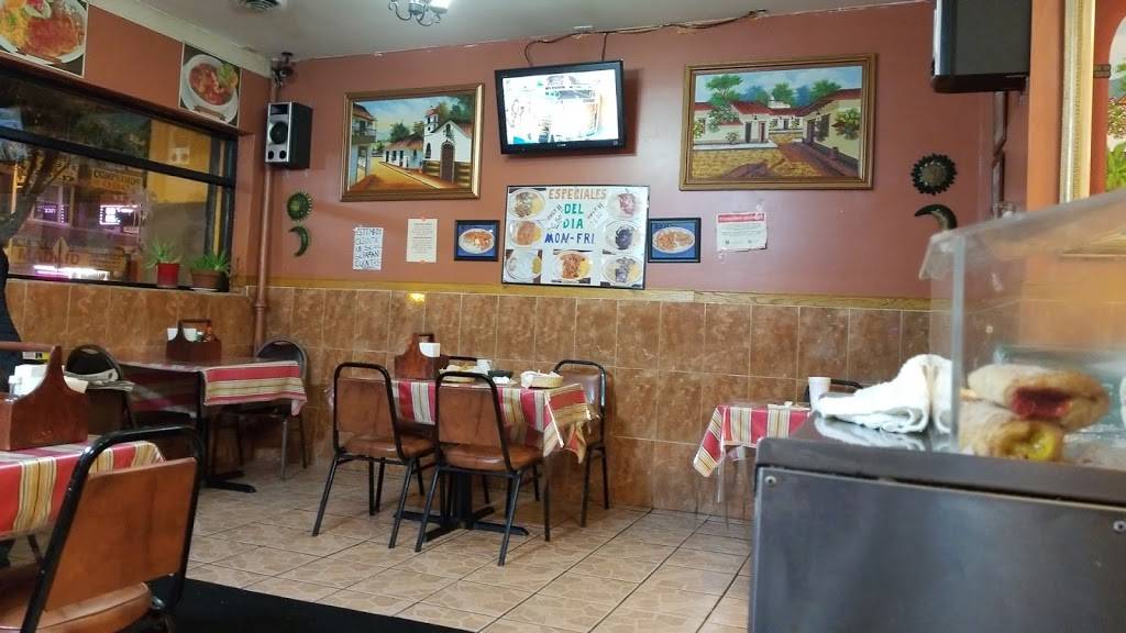 La Quebradita | restaurant | 4047 W North Ave, Chicago, IL 60651, USA | 7734899610 OR +1 773-489-9610