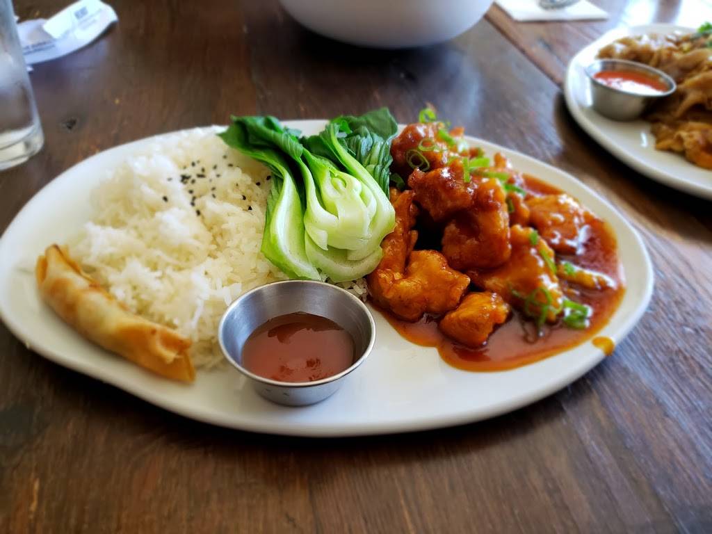 Summer Buffalo Burbank | restaurant | 449 S Glenoaks Blvd, Burbank, CA 91502, USA | 8185614777 OR +1 818-561-4777