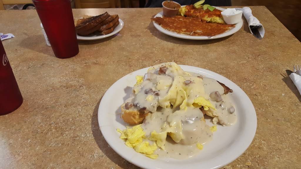 Lyons Indian Cuisine & Bar | restaurant | 3121 W Benjamin Holt Dr, Stockton, CA 95219, USA | 2096664372 OR +1 209-666-4372