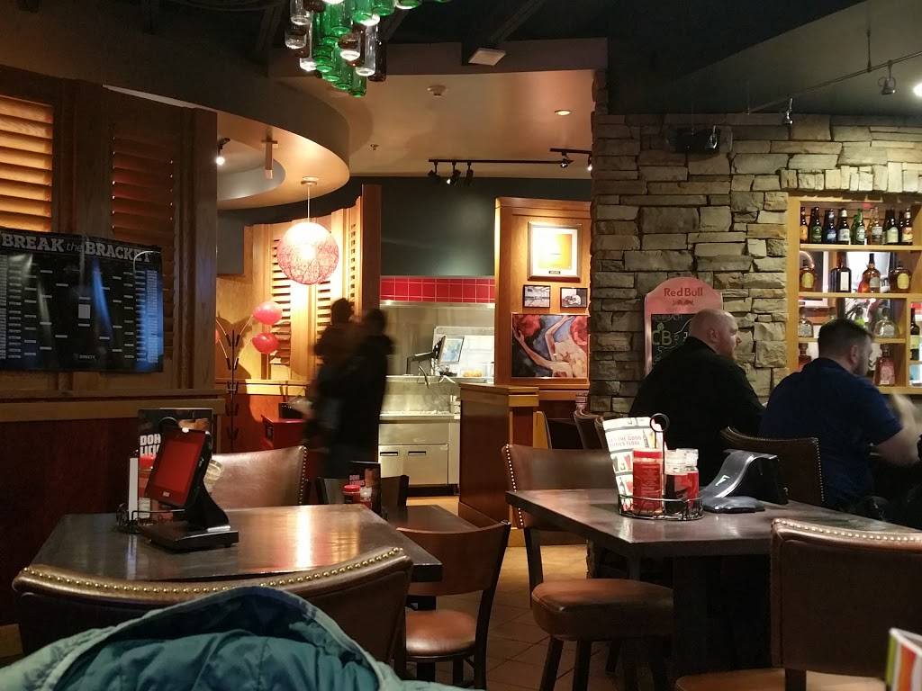 Red Robin Gourmet Burgers and Brews | restaurant | 905 Holt Rd, Webster, NY 14580, USA | 5858722480 OR +1 585-872-2480