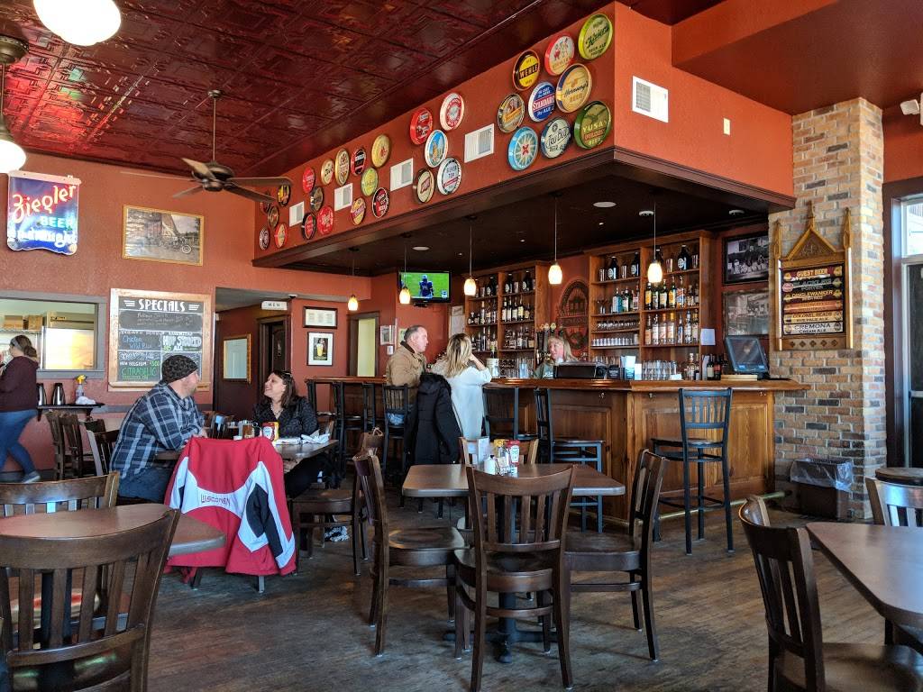 Reads Landing Brewing Company | restaurant | 70555 202nd Ave, Reads Landing, MN 55968, USA | 6515604777 OR +1 651-560-4777
