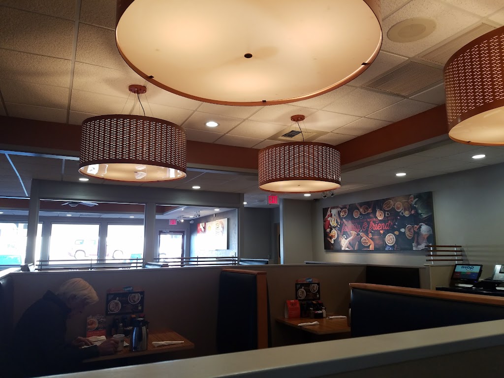 IHOP | restaurant | 3513 E Race Ave, Searcy, AR 72143, USA | 5013680895 OR +1 501-368-0895