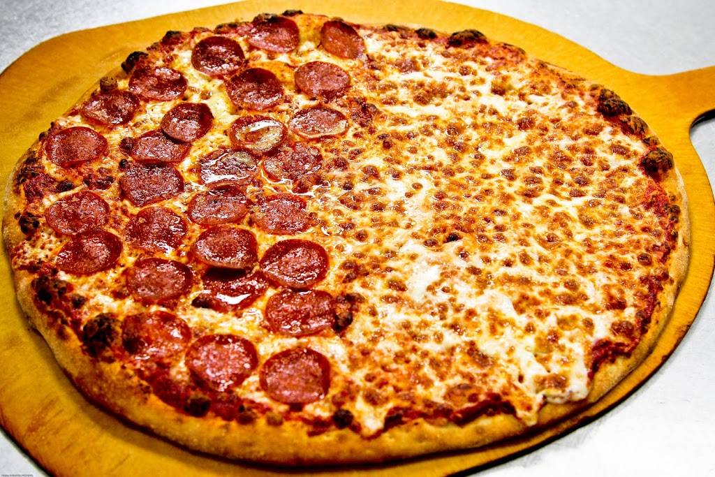 Odd Moes Pizza | meal delivery | 4815 Commercial St SE #140, Salem, OR 97306, USA | 5035883232 OR +1 503-588-3232