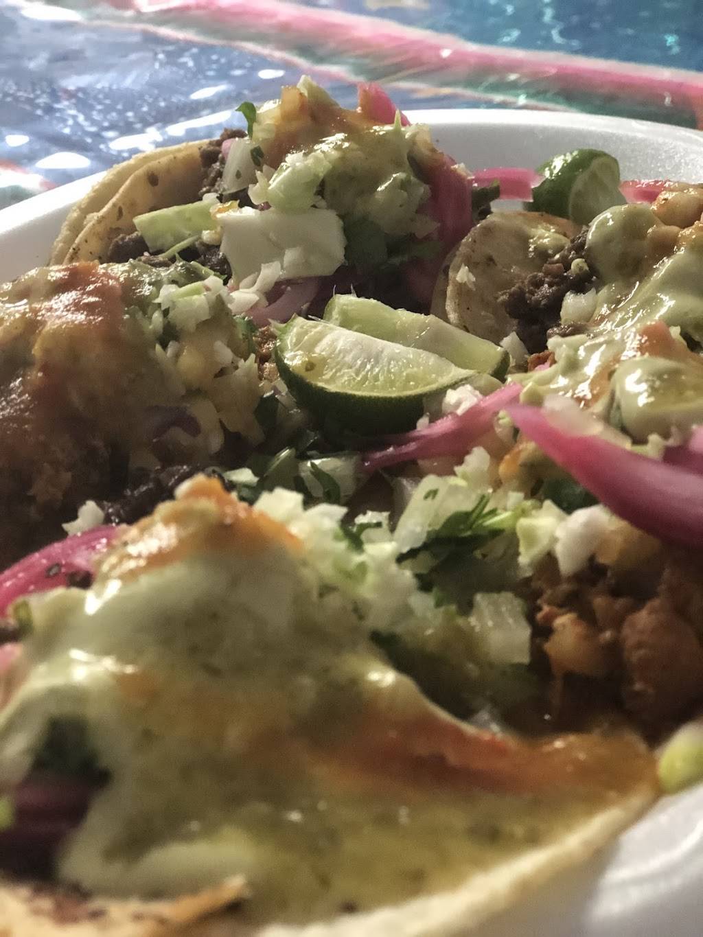 Toro loco tacos y burros percherón | restaurant | 370 E Chandler Blvd, Chandler, AZ 85225, USA | 4804370360 OR +1 480-437-0360