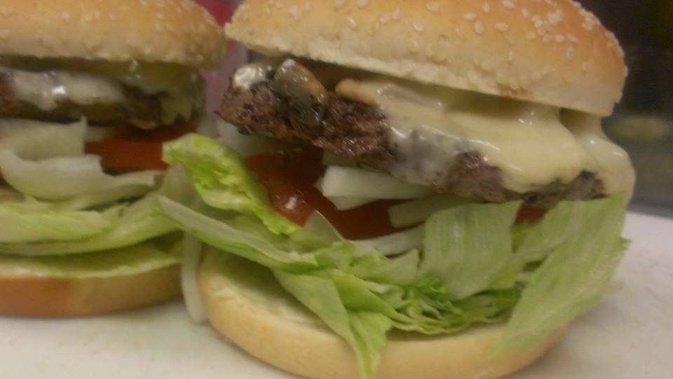 Big Daddy Pizza | restaurant | 1916 Welsh Rd #14, Philadelphia, PA 19115, USA | 2156731009 OR +1 215-673-1009