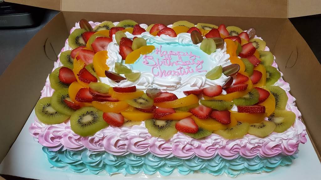 Ashbys | bakery | 1110 N Quincy Ave #10, Ottumwa, IA 52501, USA | 6416821625 OR +1 641-682-1625