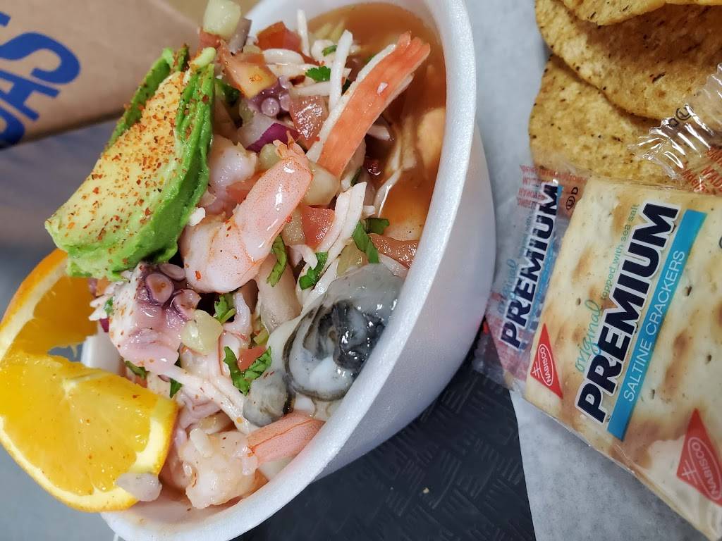 Mariscos Chinola | restaurant | 1528 E Lindsay St, Stockton, CA 95205, USA | 2098984394 OR +1 209-898-4394