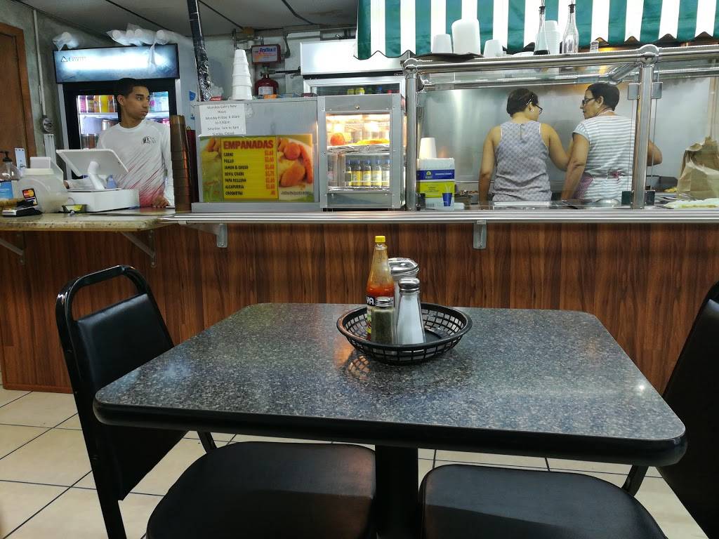 Mambos Cafe | cafe | 4423 N Armenia Ave, Tampa, FL 33603, USA | 8138731995 OR +1 813-873-1995