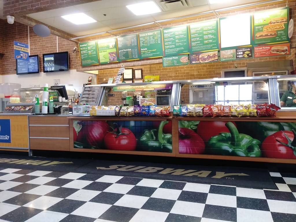 Subway Restaurants | restaurant | 288 Larkin Dr, Monroe, NY 10950, USA | 8457826609 OR +1 845-782-6609