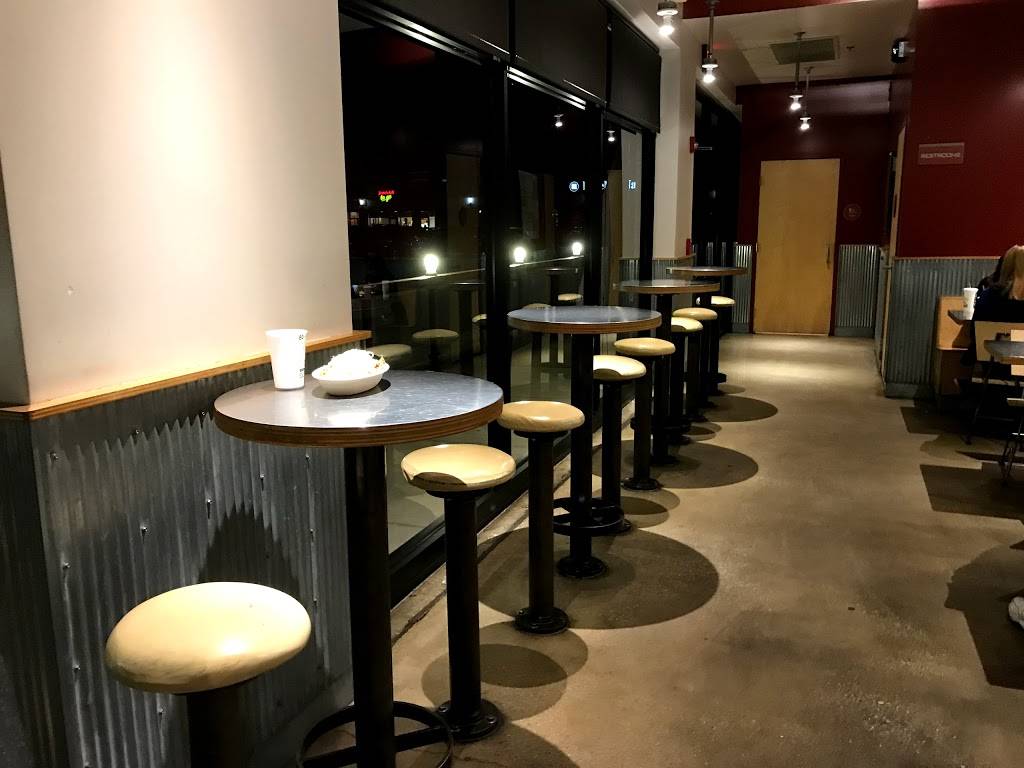 Chipotle Mexican Grill | restaurant | 6230 W 95th St Ste B, Oak Lawn, IL 60453, USA | 7085292100 OR +1 708-529-2100