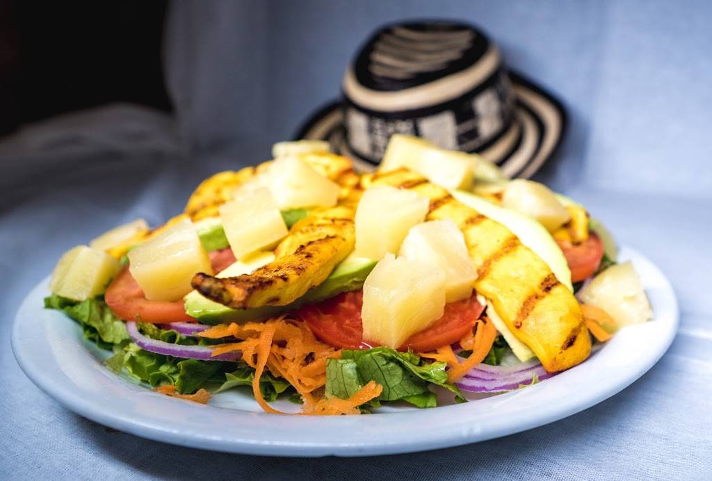 Tropicals | restaurant | 212 Westheimer Rd, Houston, TX 77006, USA | 7138938993 OR +1 713-893-8993