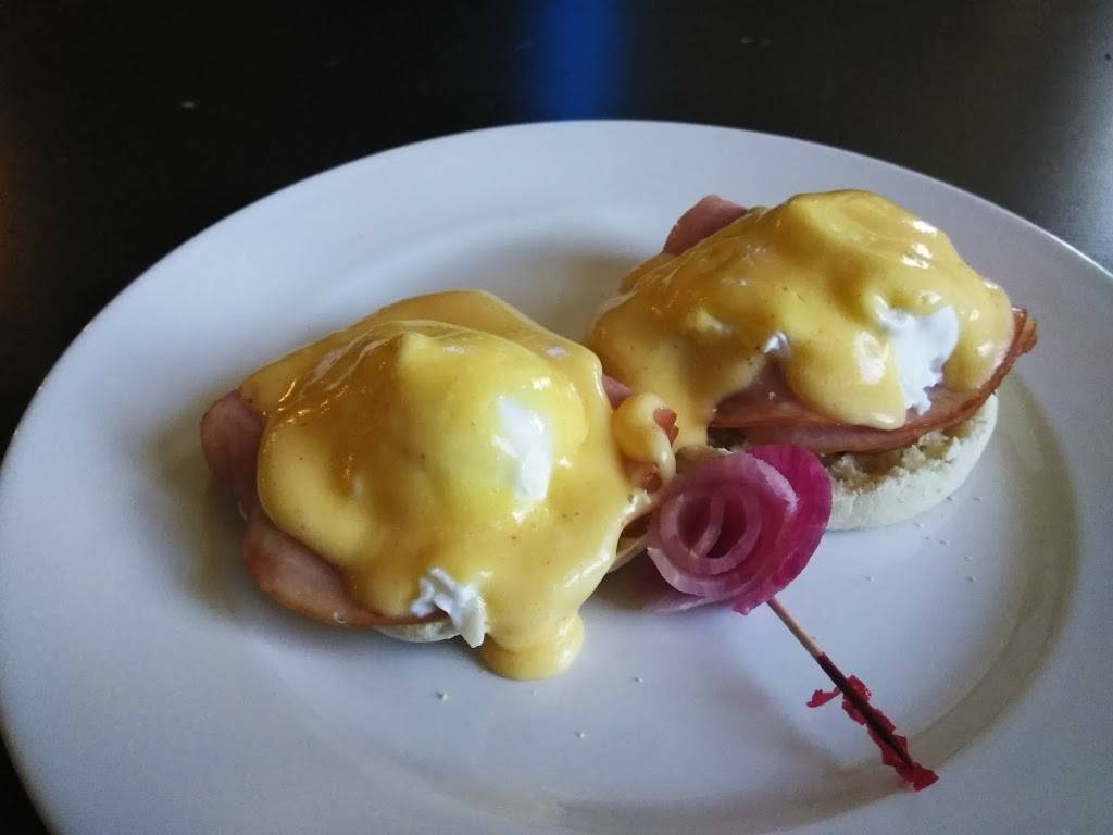 The Smyrna Bar | restaurant | 5022 Whites Bridge Rd, Belding, MI 48809, USA | 6167941691 OR +1 616-794-1691