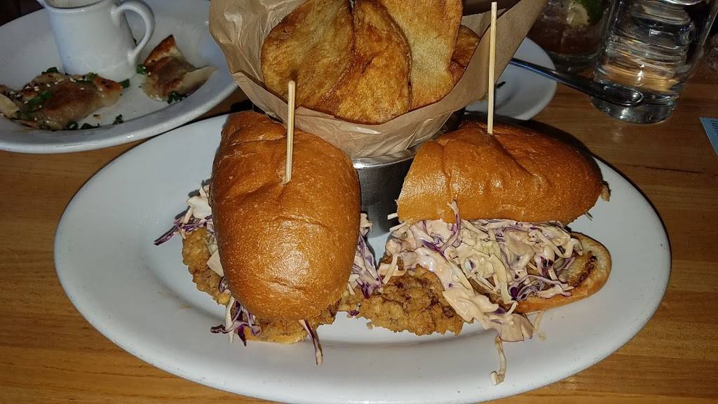 Little Red Wasp | restaurant | 808 Main St, Fort Worth, TX 76102, USA | 8178773111 OR +1 817-877-3111