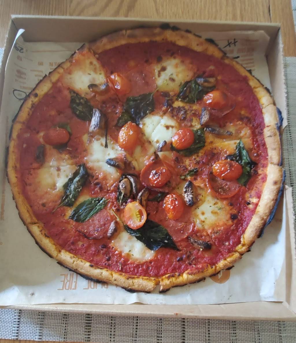 Blaze Pizza | meal takeaway | 28674 Telegraph Rd, Southfield, MI 48034, USA | 9472827313 OR +1 947-282-7313