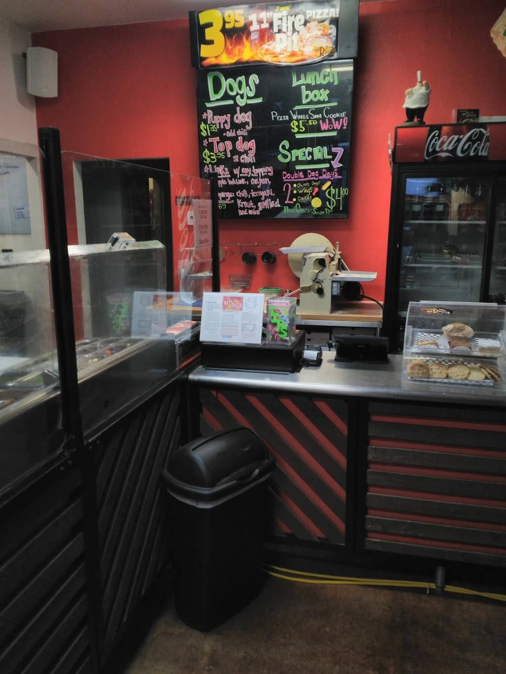 We R Pizza | restaurant | 27208 Base Line St, Highland, CA 92346, USA | 9099075440 OR +1 909-907-5440