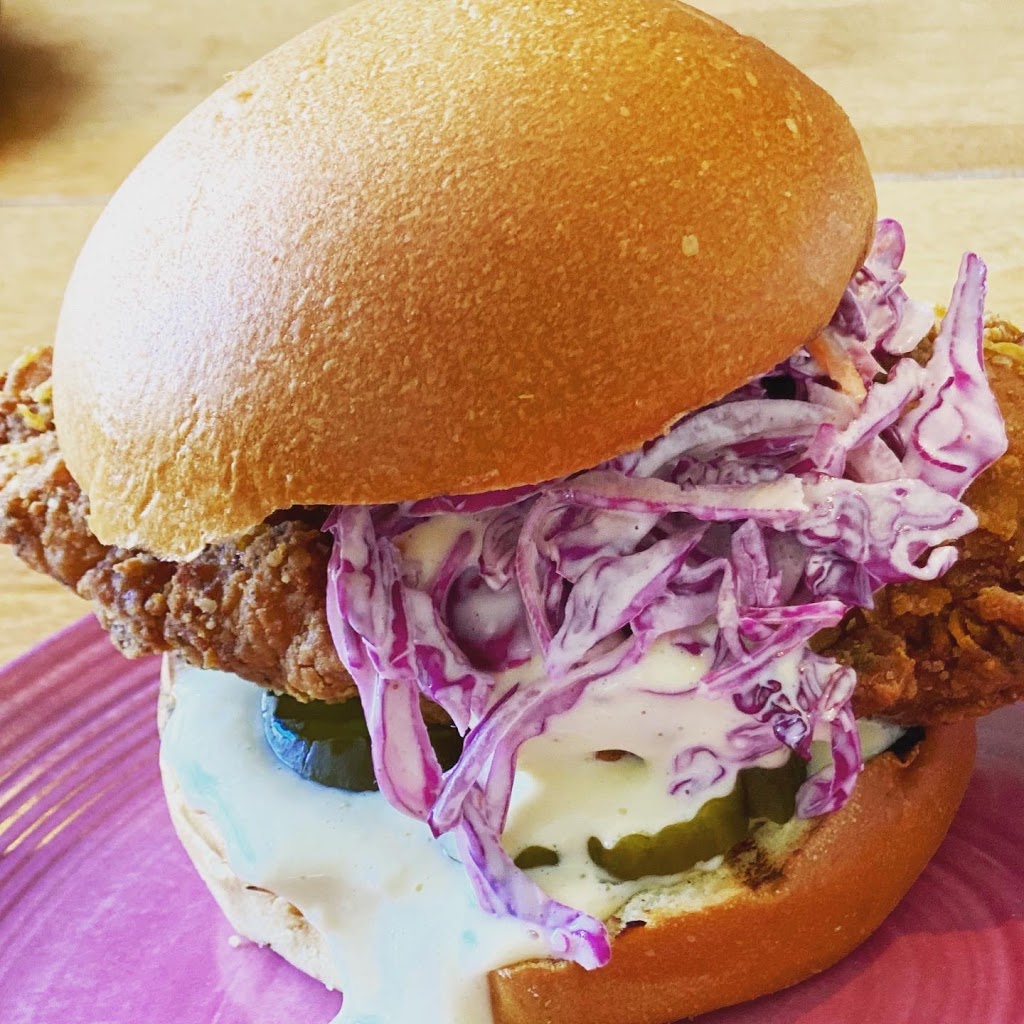 Buckets Fried Chicken | meal takeaway | 185 Humphrey St #3, Englewood, NJ 07631, USA | 2014084601 OR +1 201-408-4601