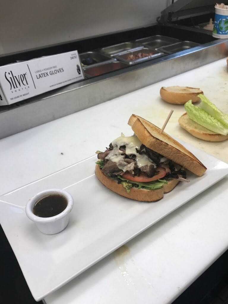 Darryls Restaurant & Lounge | restaurant | 3339 14th St NW, Washington, DC 20010, USA | 2404496745 OR +1 240-449-6745