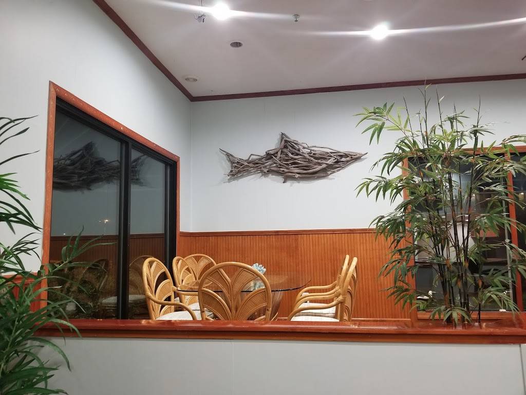 Beach Box Eatery | restaurant | 1400 E Fort Macon Rd, Atlantic Beach, NC 28512, USA | 2522229992 OR +1 252-222-9992